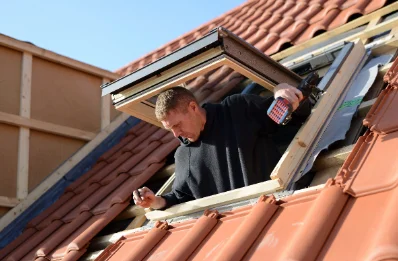 Pose de fenêtres de toit Velux à Deinvillers
